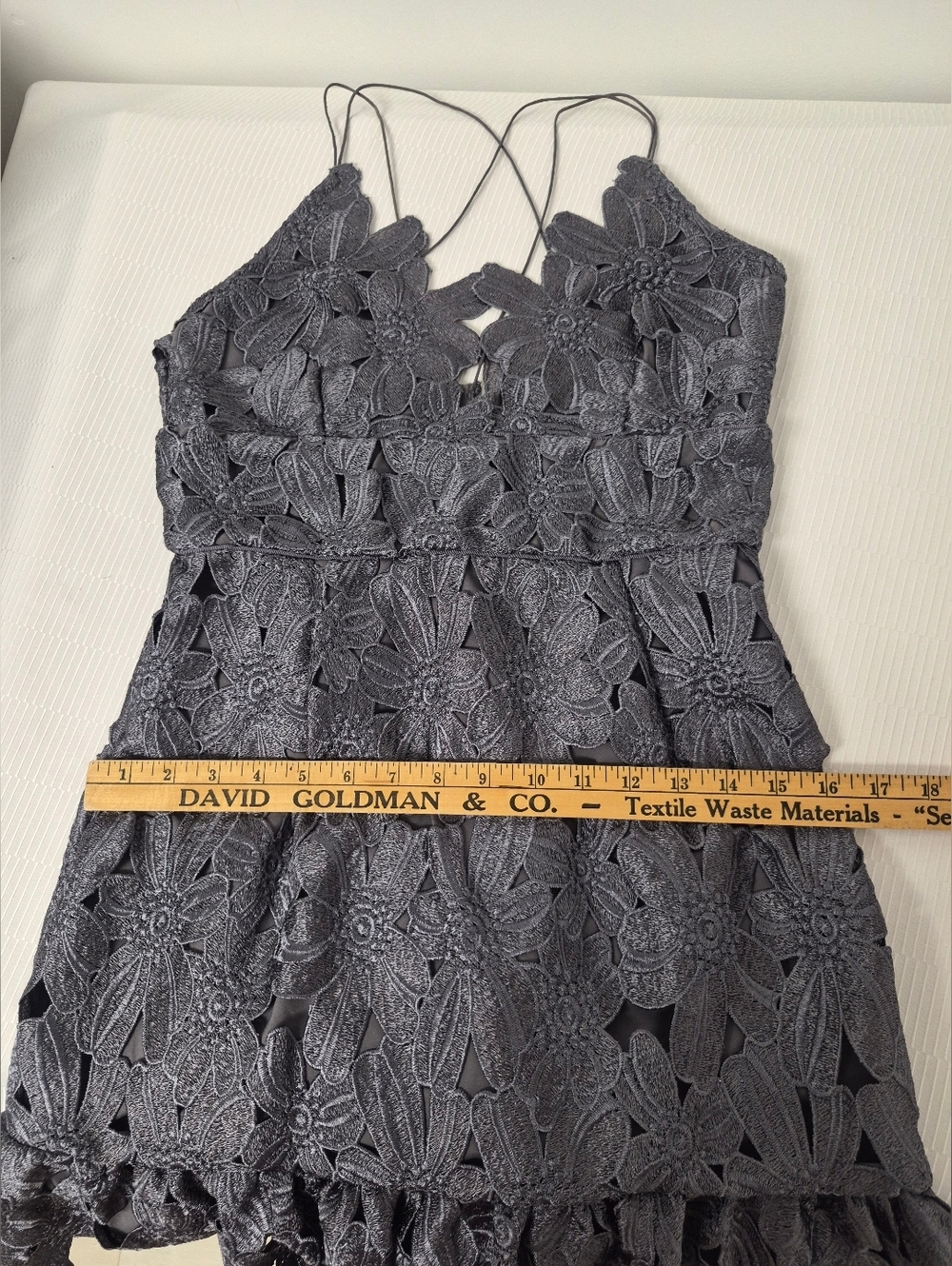 Saylor Alayna Floral Lace Applique Mini Dress sz M - Picture 8 of 11